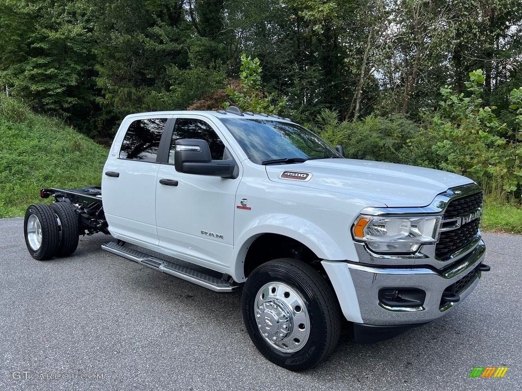 Bright White 2024 Ram 4500 SLT Crew Cab 4x4 Chassis Exterior Photo #146598436
