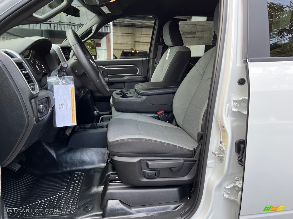 2024 Ram 4500 SLT Crew Cab 4x4 Chassis Front Seat Photo #146598559