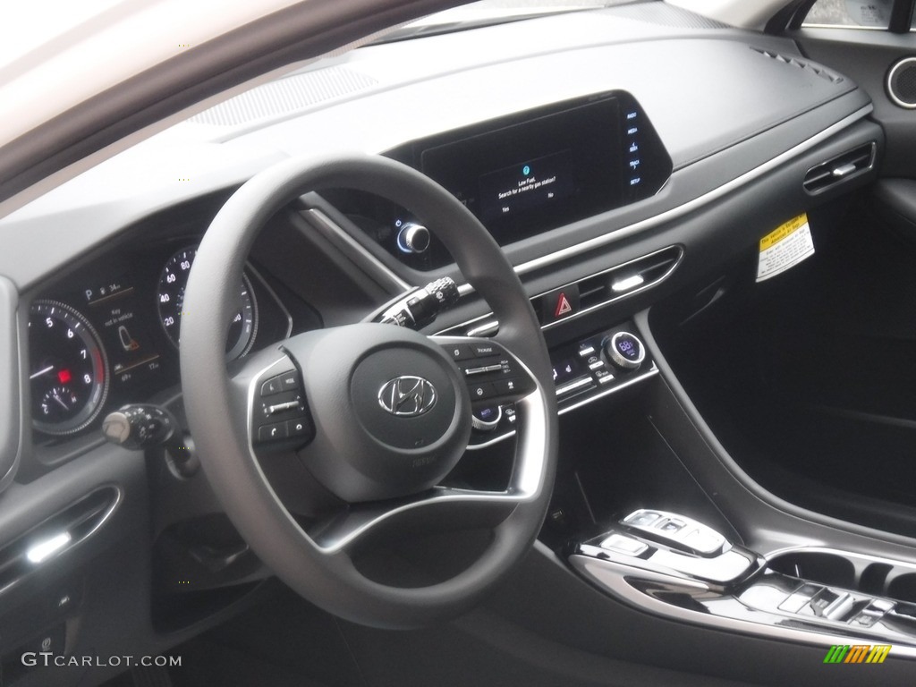 2023 Hyundai Sonata SEL Dashboard Photos