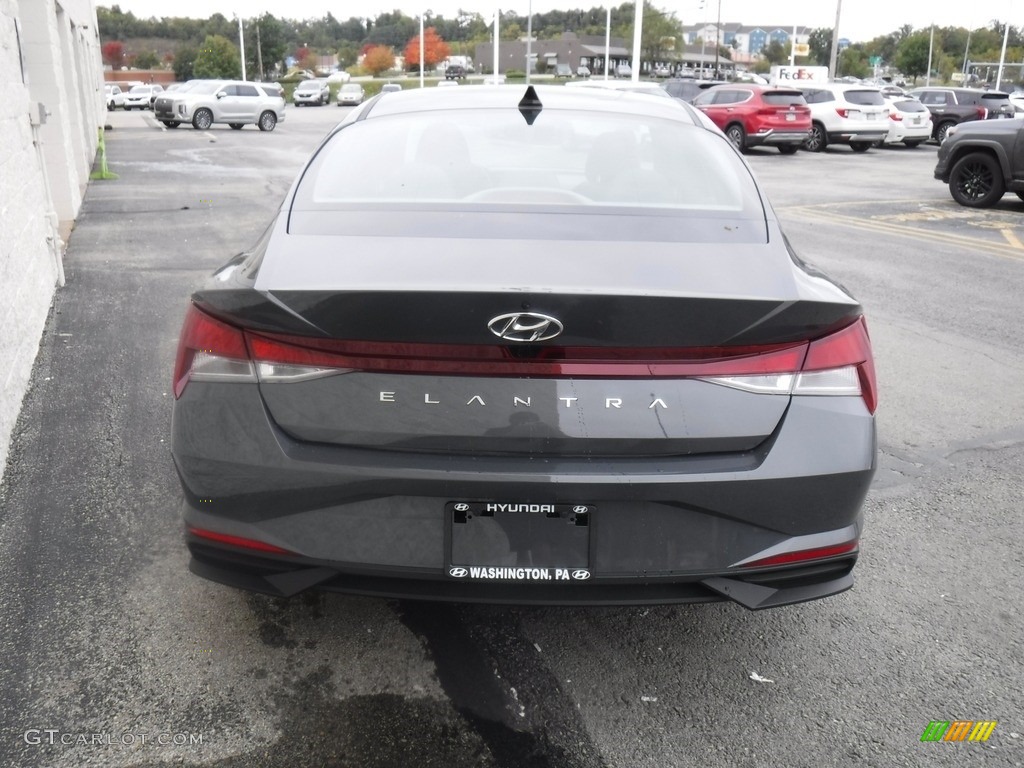 2023 Elantra SEL - Ecotronic Gray / Medium Gray photo #6