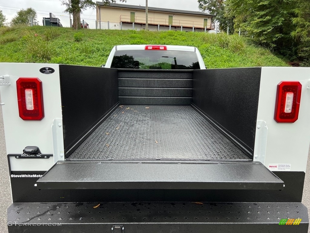 2023 2500 Tradesman Crew Cab 4x4 Chassis - Bright White / Diesel Gray/Black photo #9