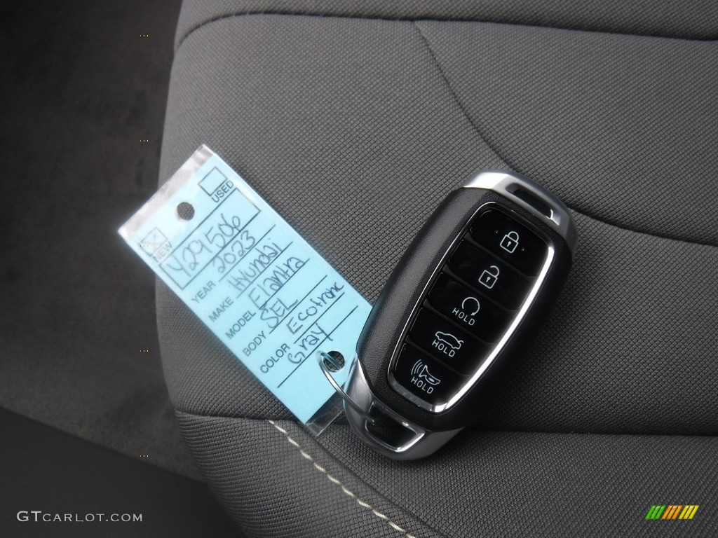 2023 Hyundai Elantra SEL Keys Photo #146600200