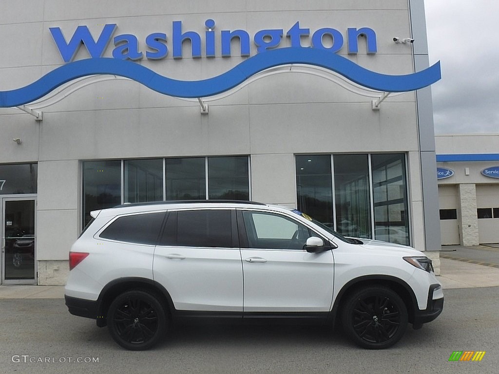 Platinum White Pearl Honda Pilot