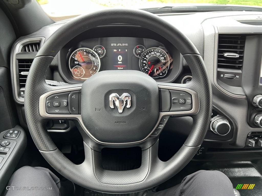 2023 2500 Tradesman Crew Cab 4x4 Chassis - Bright White / Diesel Gray/Black photo #20