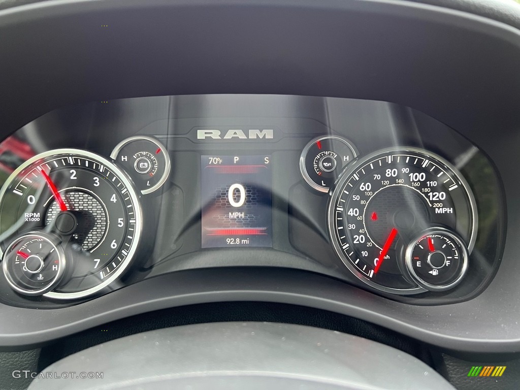 2023 2500 Tradesman Crew Cab 4x4 Chassis - Bright White / Diesel Gray/Black photo #21