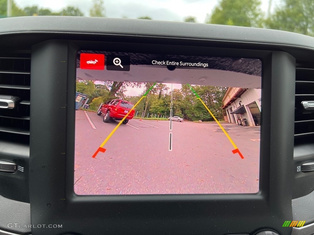 2023 2500 Tradesman Crew Cab 4x4 Chassis - Bright White / Diesel Gray/Black photo #24