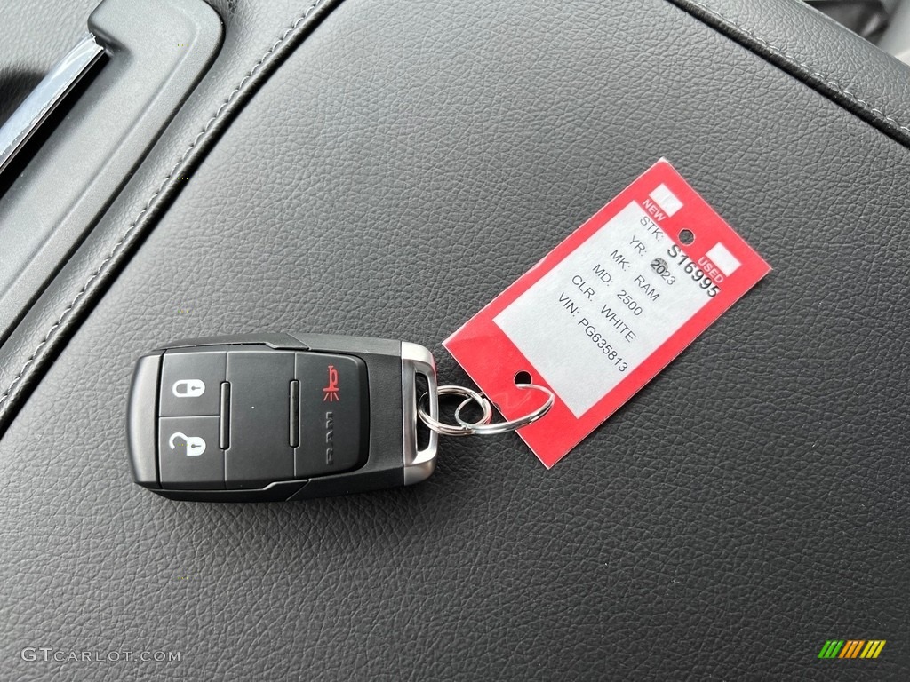 2023 2500 Tradesman Crew Cab 4x4 Chassis - Bright White / Diesel Gray/Black photo #28