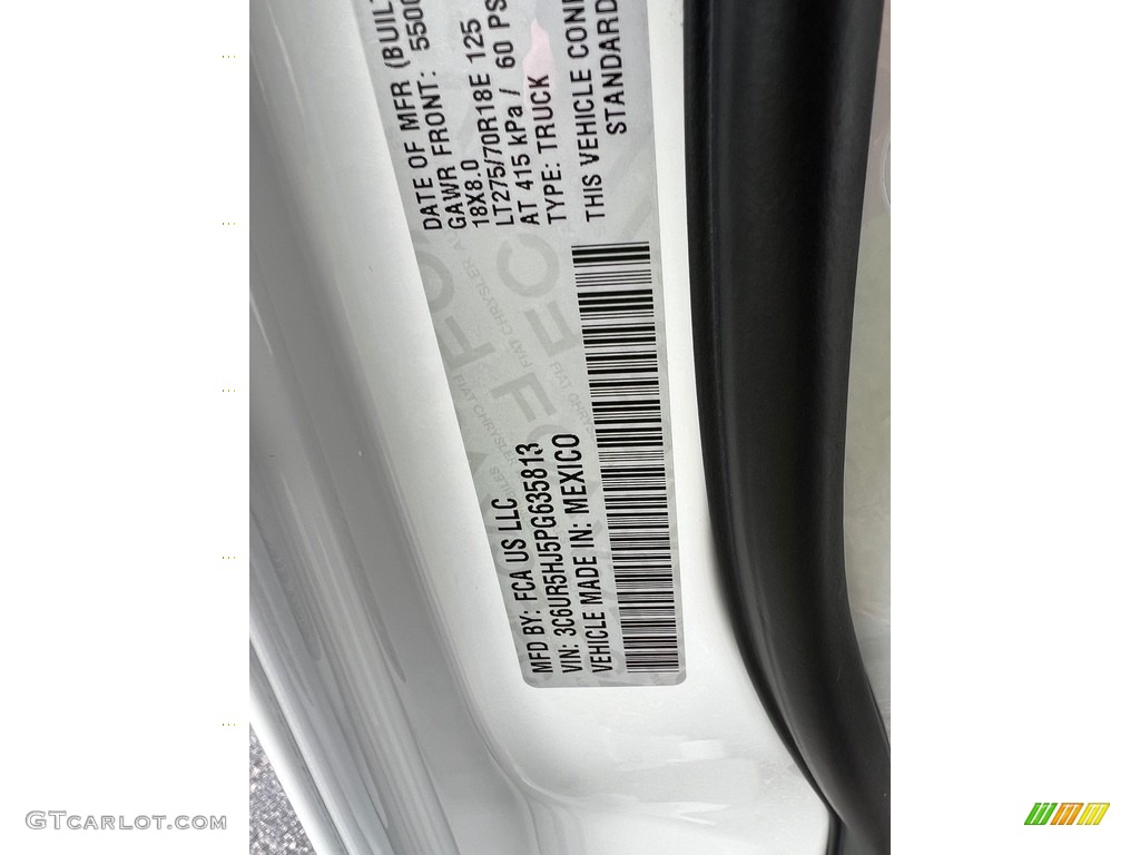 2023 2500 Tradesman Crew Cab 4x4 Chassis - Bright White / Diesel Gray/Black photo #29