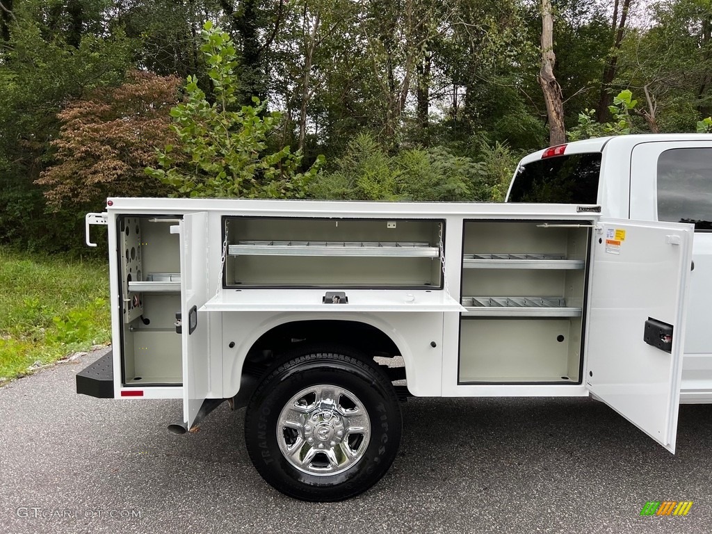 2023 3500 Tradesman Crew Cab 4x4 Chassis - Bright White / Diesel Gray/Black photo #7