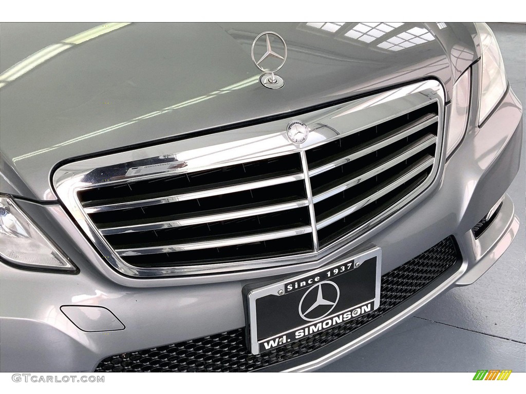 2011 E 350 4Matic Wagon - Palladium Silver Metallic / Black photo #30