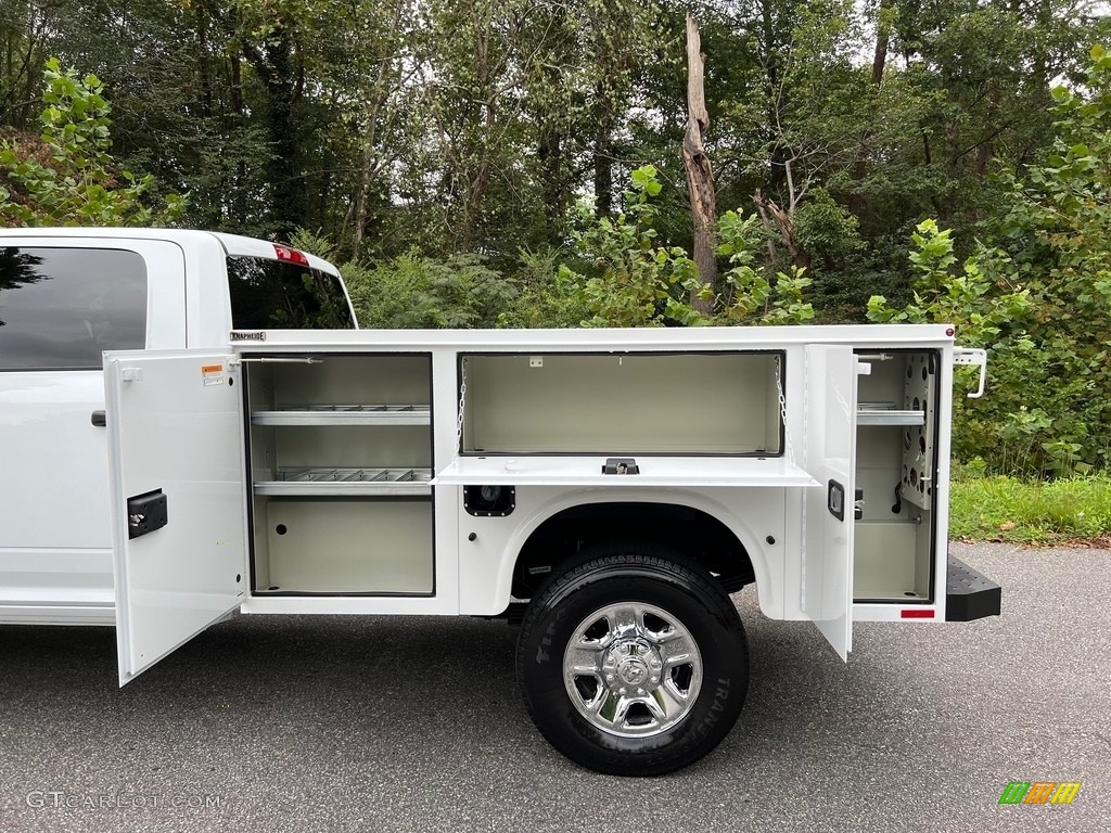 2023 3500 Tradesman Crew Cab 4x4 Chassis - Bright White / Diesel Gray/Black photo #11