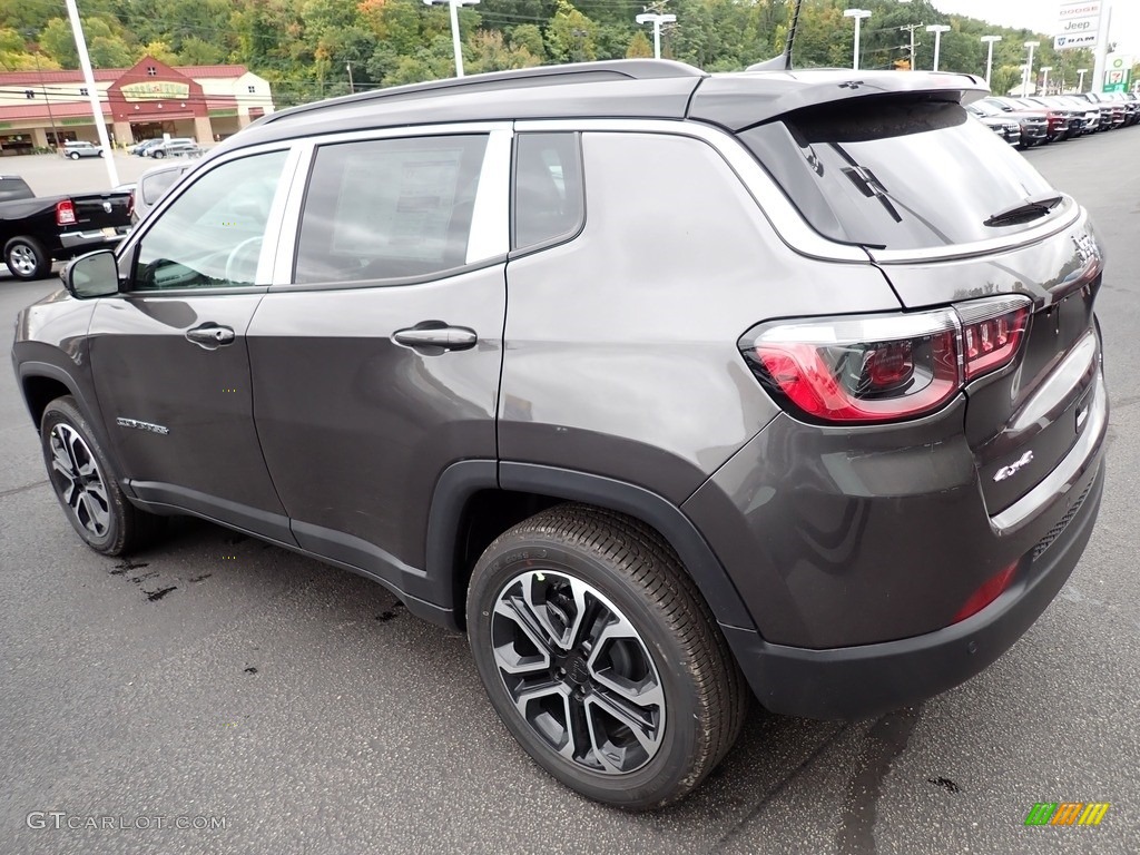 2023 Compass Limited 4x4 - Granite Crystal Metallic / Black photo #3