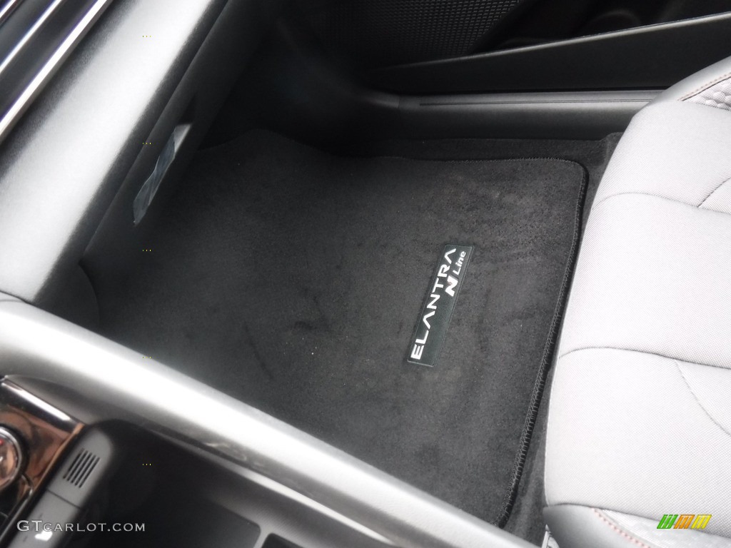 2023 Elantra N-Line - Lunar White / Black photo #29
