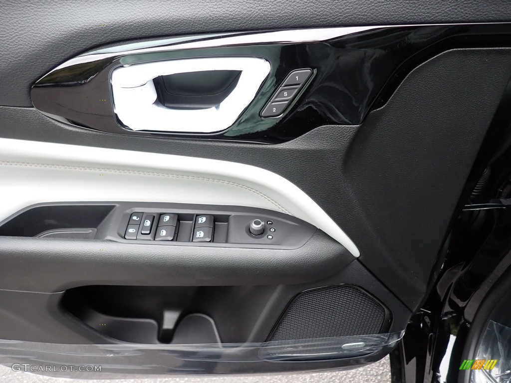 2023 Compass Limited 4x4 - Diamond Black Crystal Pearl / Black photo #14