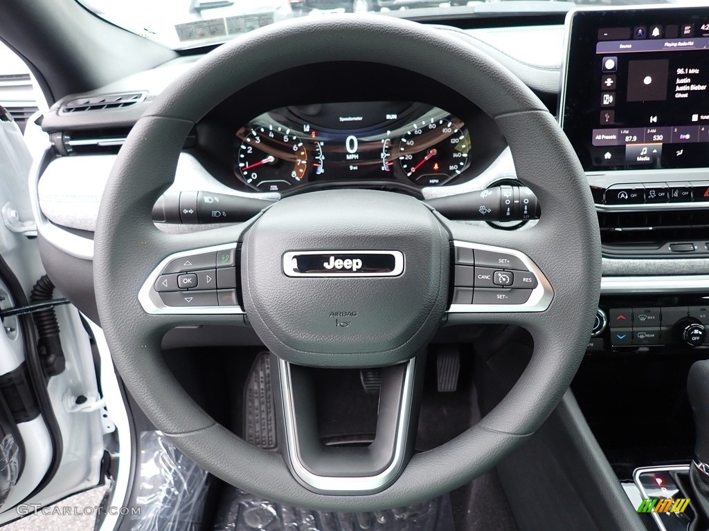 2023 Compass Sport 4x4 - Bright White / Black photo #17