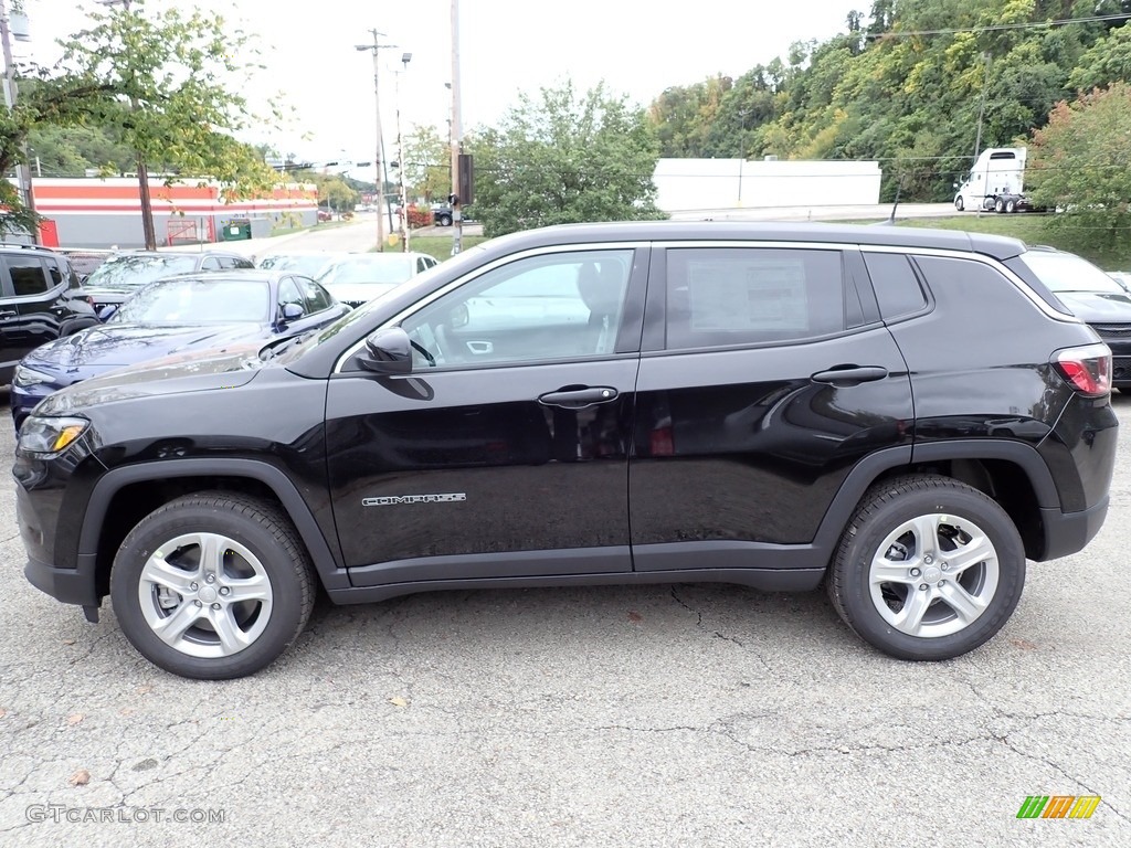 2023 Compass Sport 4x4 - Diamond Black Crystal Pearl / Black photo #2