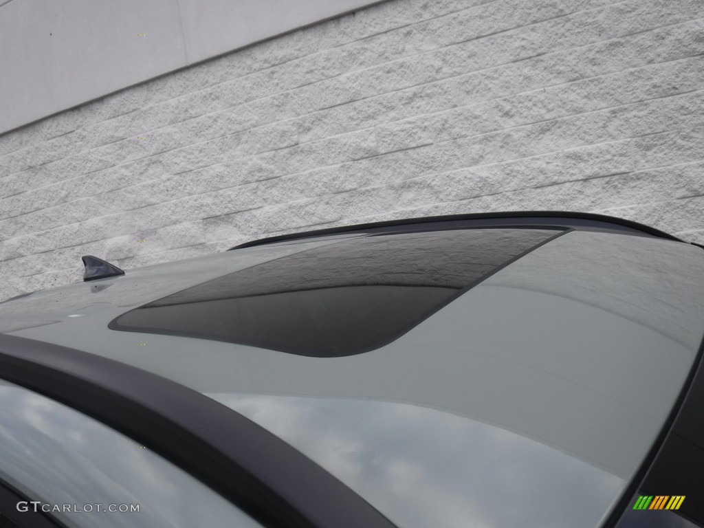 2024 Santa Cruz SEL AWD - Sage Gray / Black photo #3