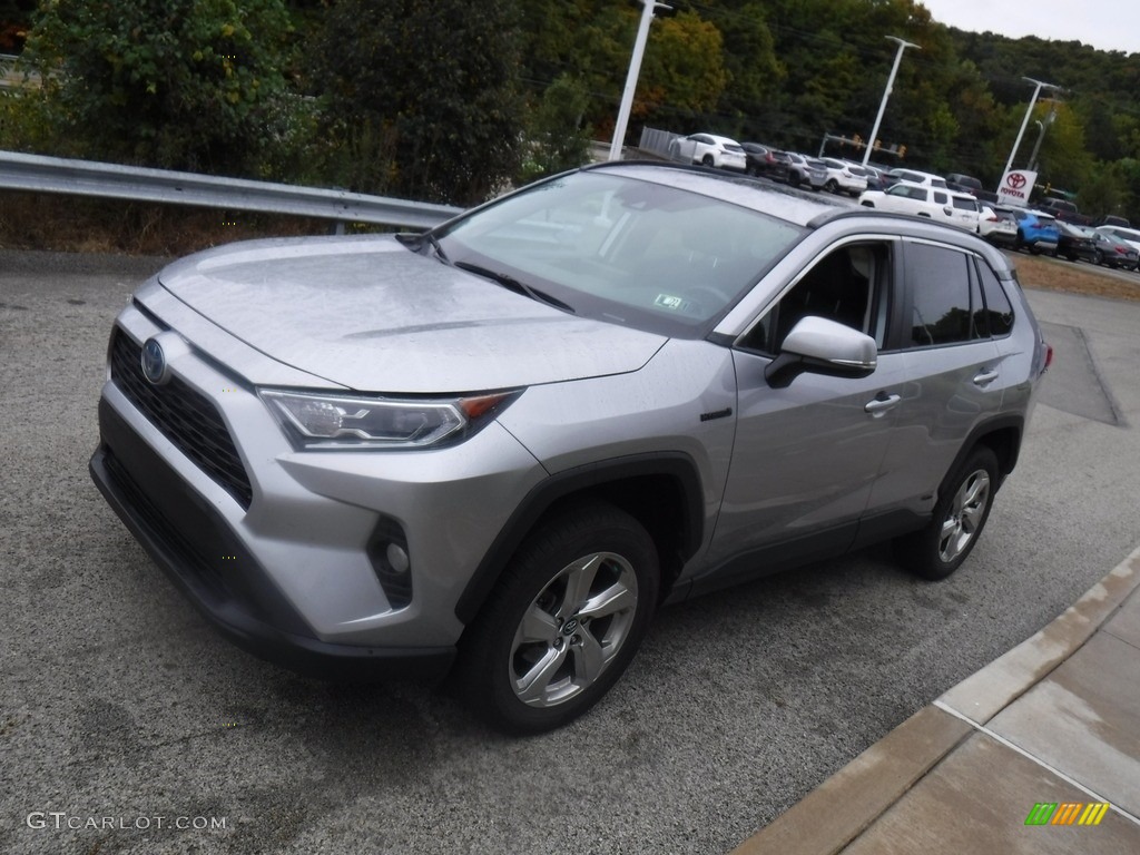 2021 RAV4 XLE AWD Hybrid - Silver Sky Metallic / Black photo #6