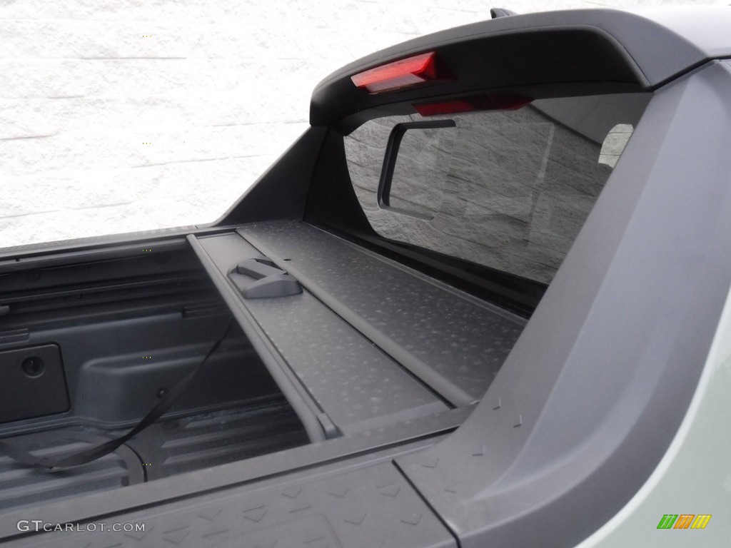 2024 Santa Cruz SEL AWD - Sage Gray / Black photo #10