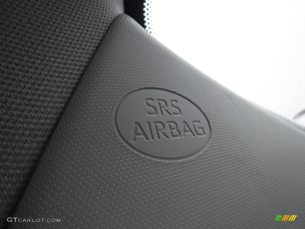 2021 RAV4 XLE AWD Hybrid - Silver Sky Metallic / Black photo #25
