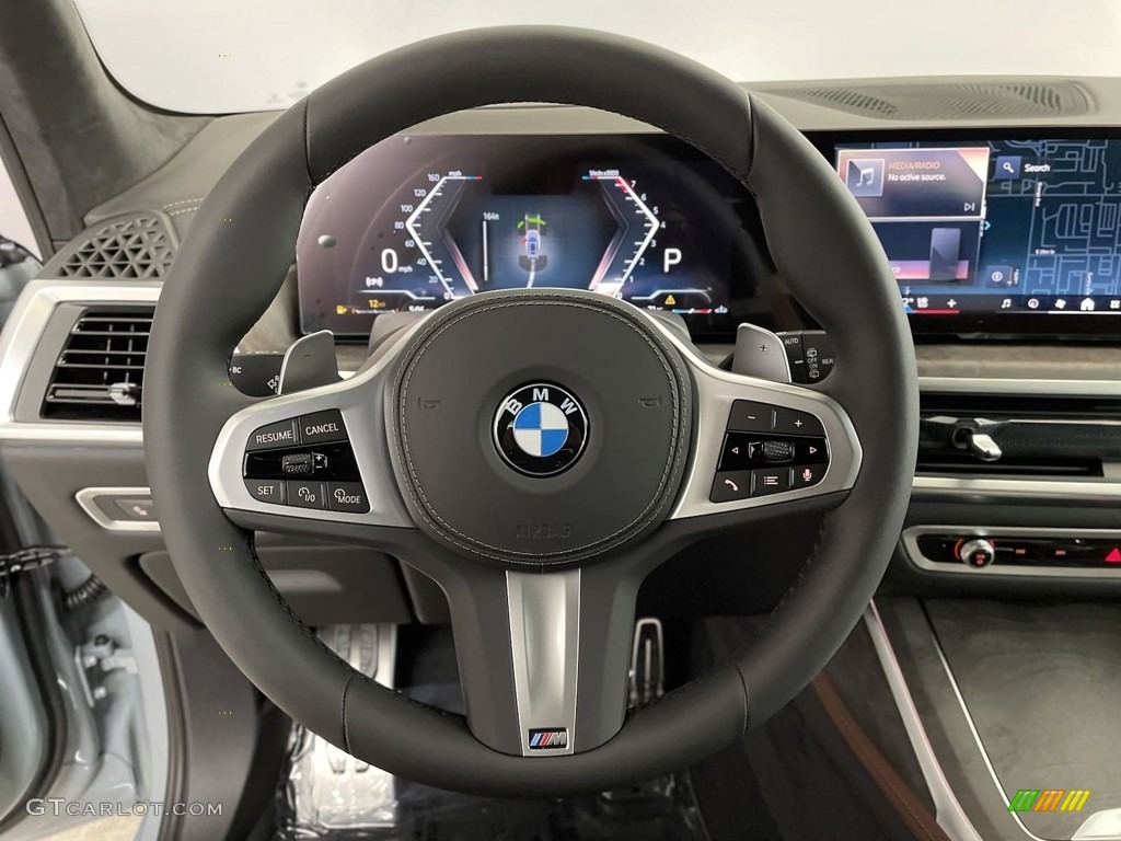 2024 BMW X7 xDrive40i Coffee Steering Wheel Photo #146603293