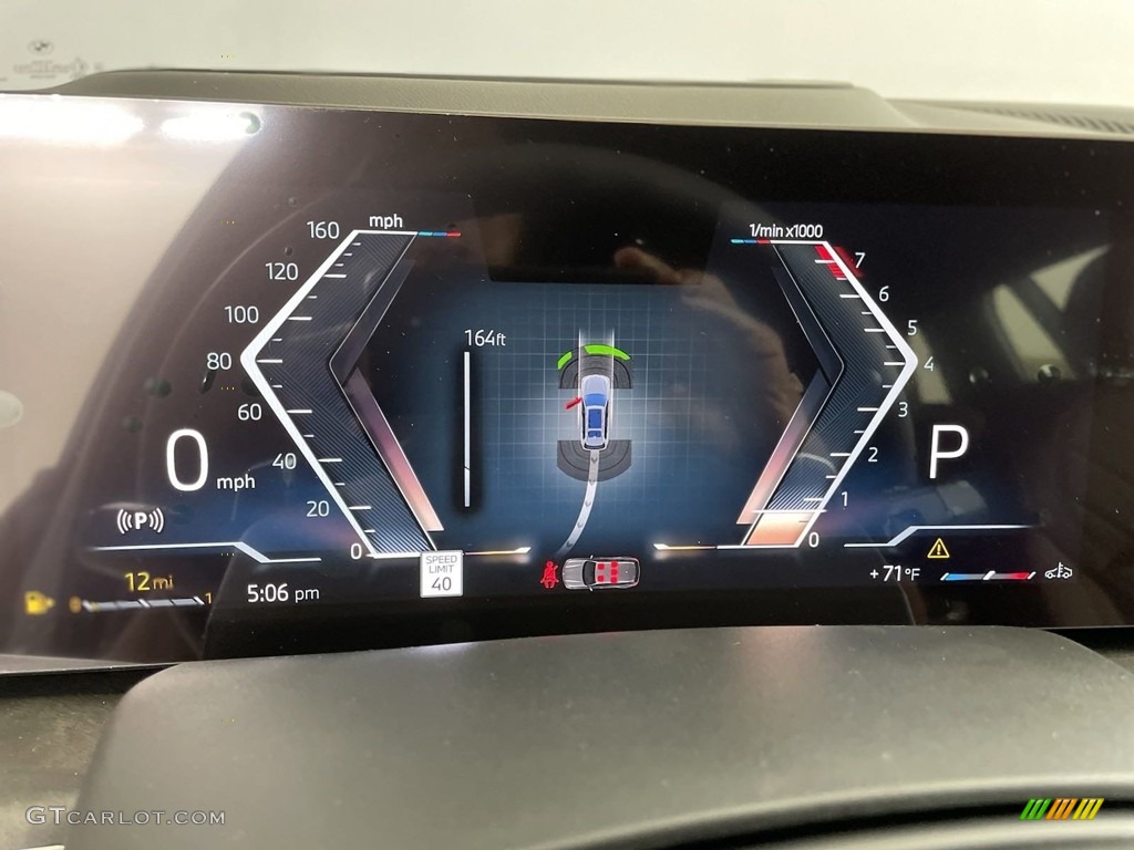 2024 BMW X7 xDrive40i Gauges Photos