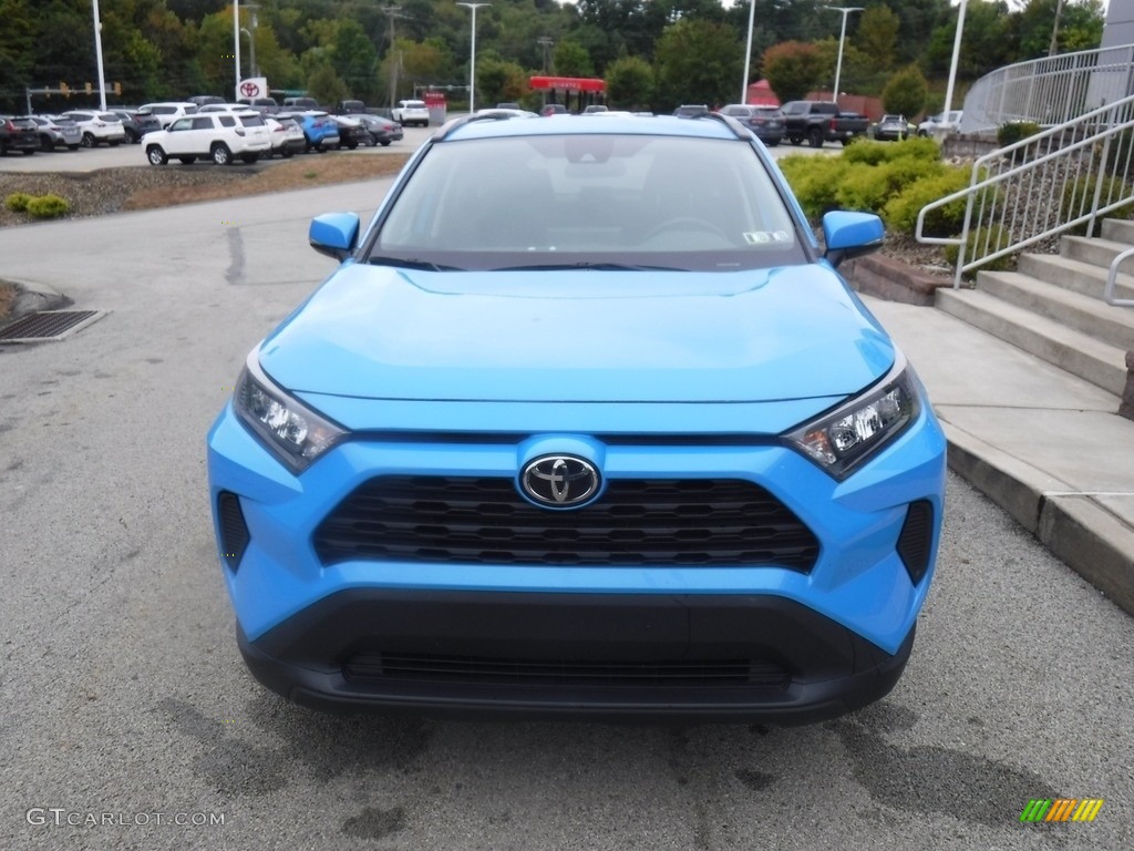 2020 RAV4 LE AWD - Blue Flame / Black photo #4