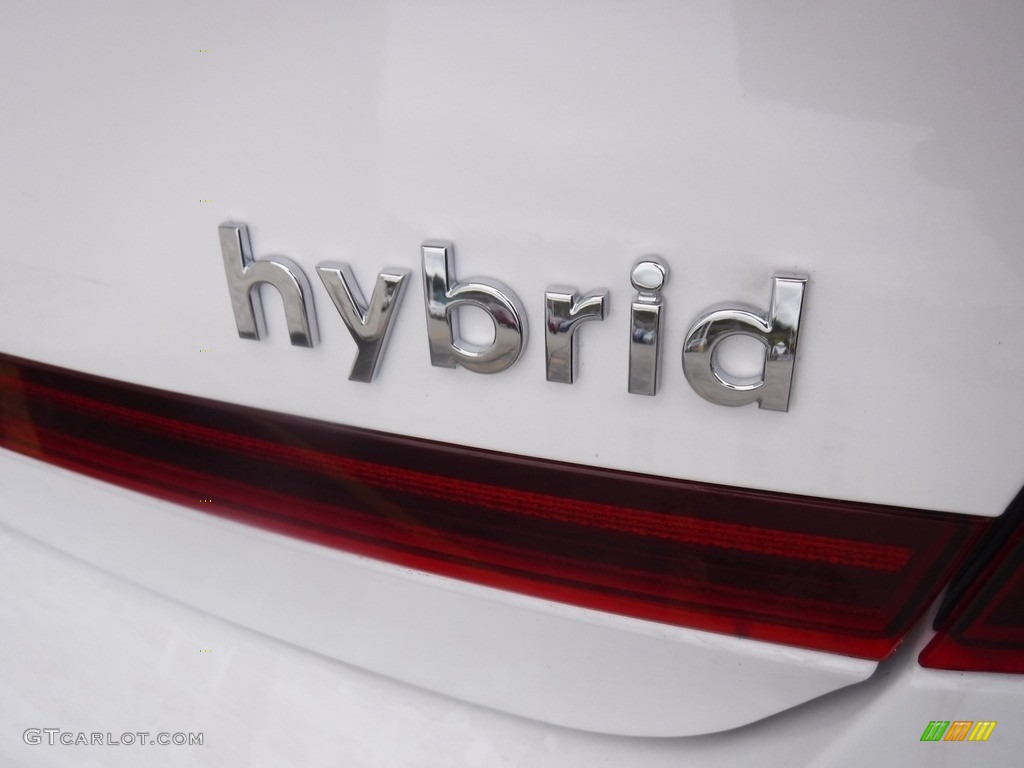 2023 Hyundai Sonata Limited Hybrid Marks and Logos Photo #146603626