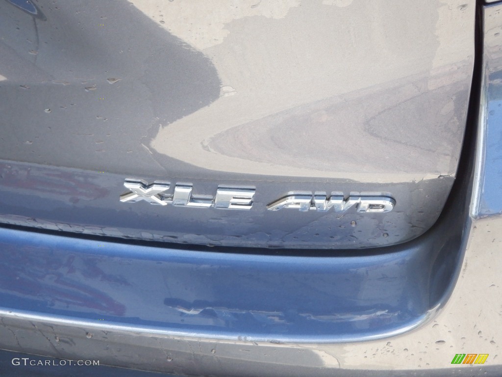 2018 Highlander XLE AWD - Shoreline Blue Pearl / Black photo #10