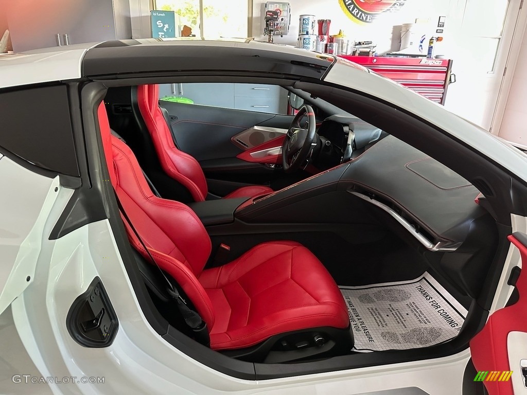 2022 Chevrolet Corvette Stingray Coupe Front Seat Photos
