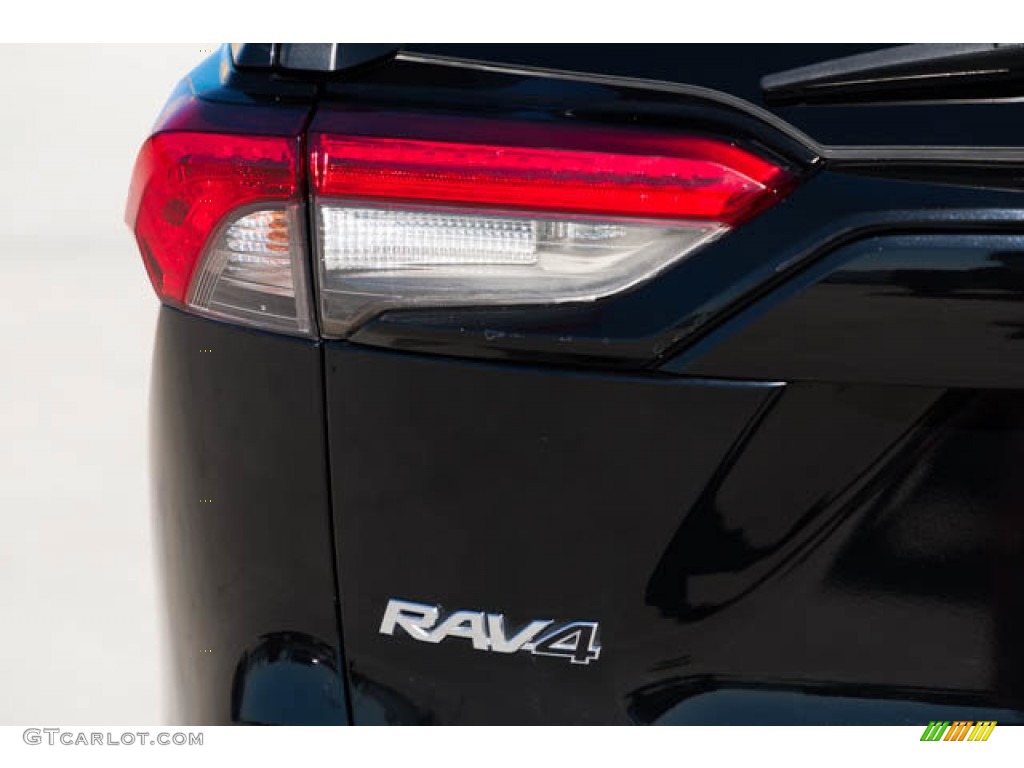 2021 Toyota RAV4 XLE AWD Marks and Logos Photo #146607704