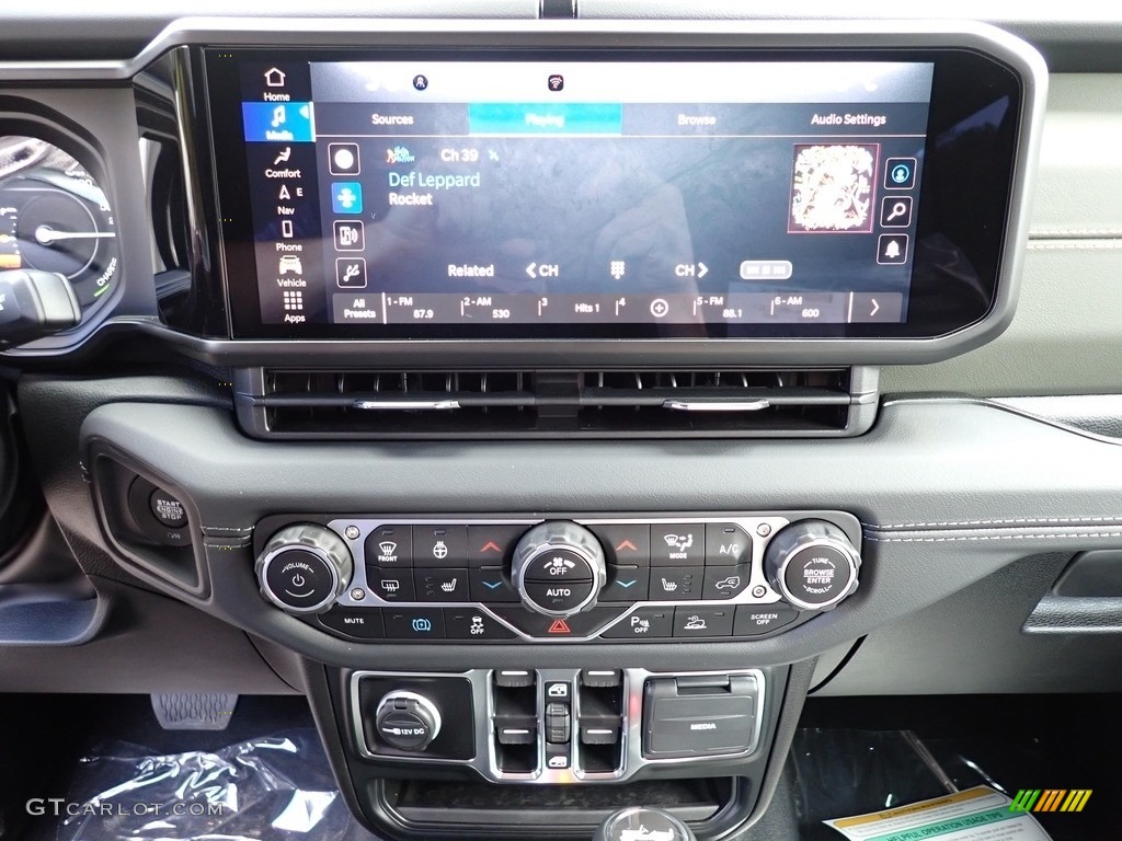 2024 Jeep Wrangler 4-Door High Altitude 4xe Hybrid Controls Photos