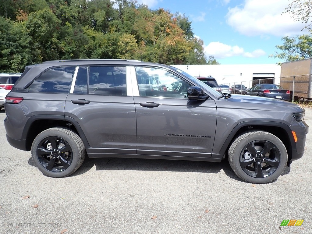 Baltic Gray Metallic 2024 Jeep Grand Cherokee Altitude X 4x4 Exterior Photo #146608070