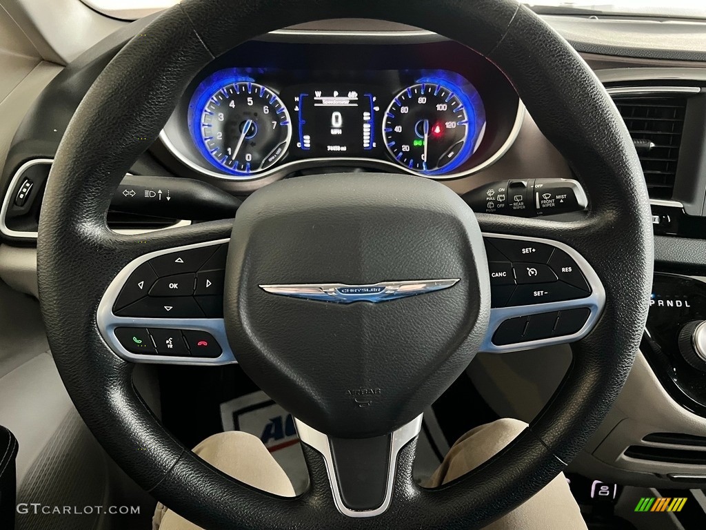 2021 Chrysler Voyager LXI Black/Alloy Steering Wheel Photo #146608147