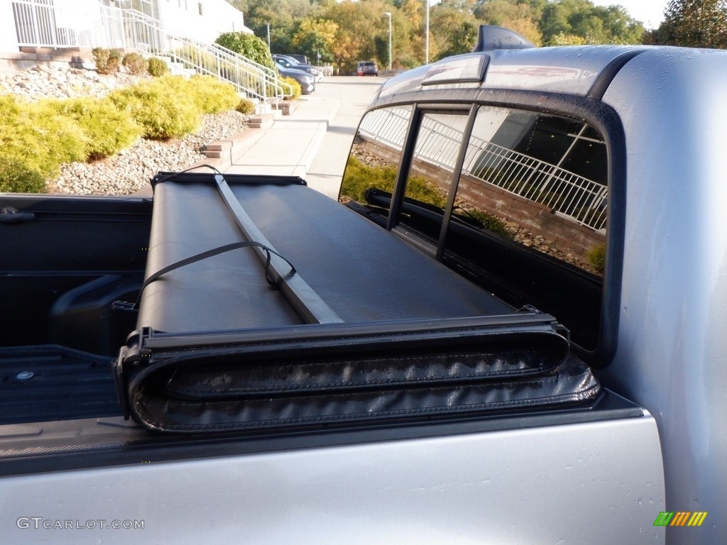 2021 Tacoma SR5 Double Cab 4x4 - Silver Sky Metallic / Cement photo #14