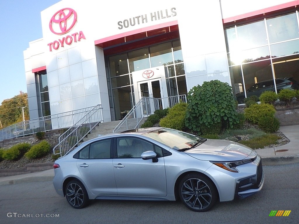 2021 Corolla XSE - Classic Silver Metallic / Black photo #2