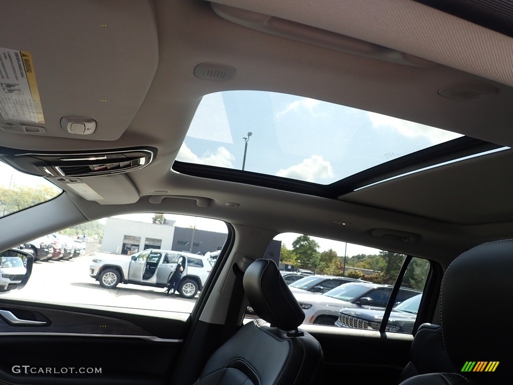 2024 Jeep Grand Cherokee L Limited 4x4 Sunroof Photo #146609652