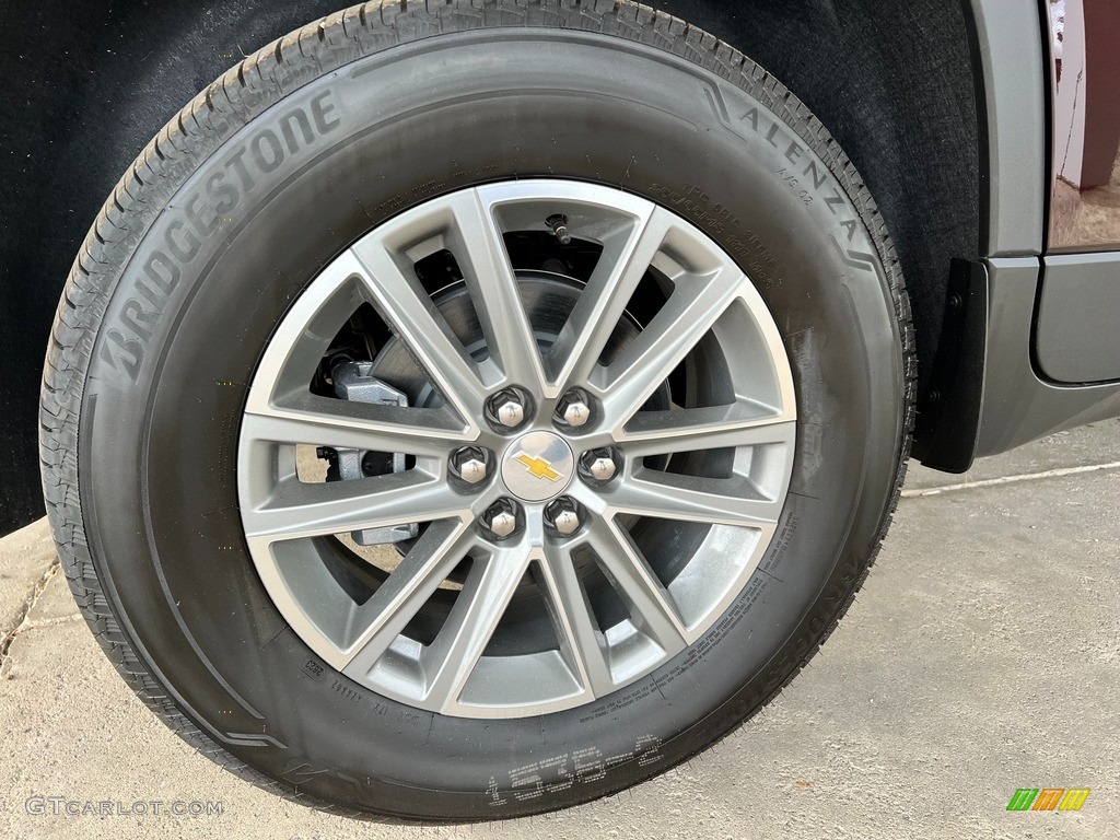2023 Chevrolet Traverse LT Wheel Photos