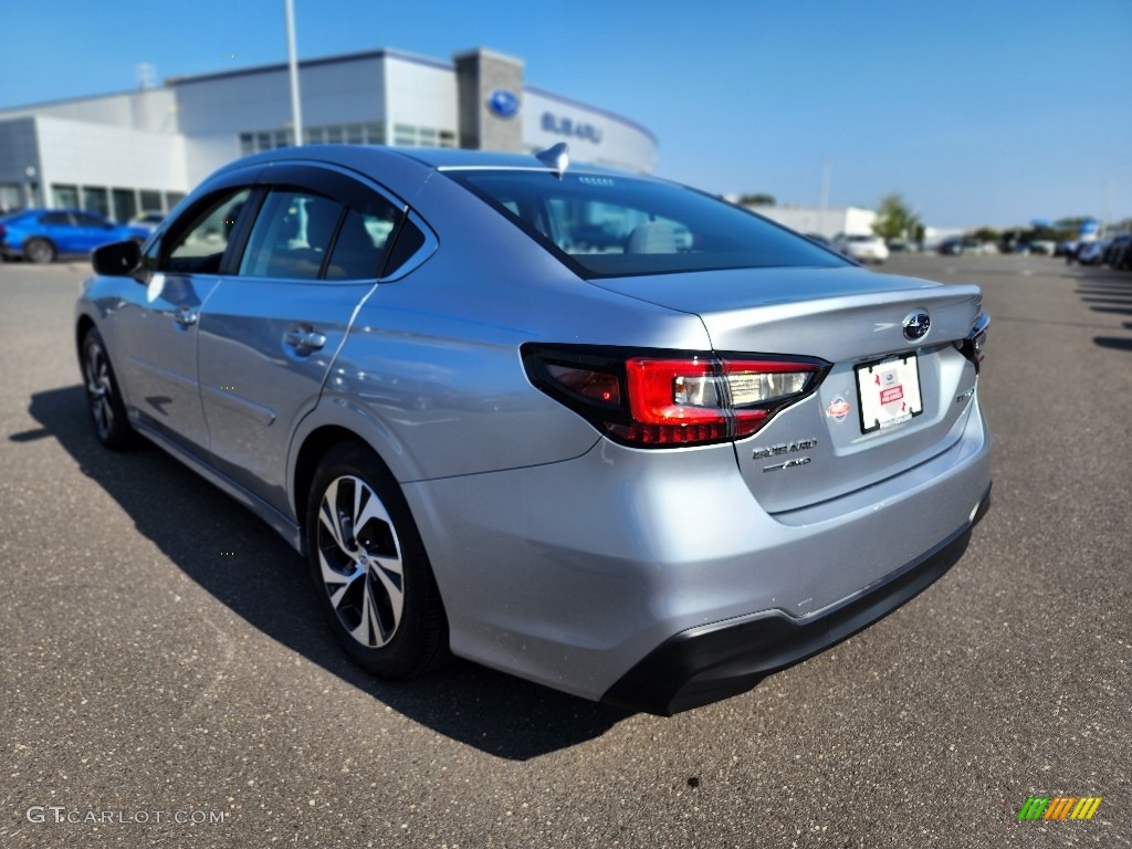 2022 Legacy Premium - Ice Silver Metallic / Titanium Gray photo #12