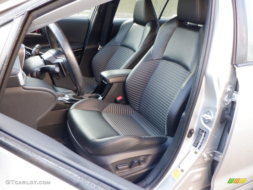 2021 Toyota Corolla XSE Front Seat Photos
