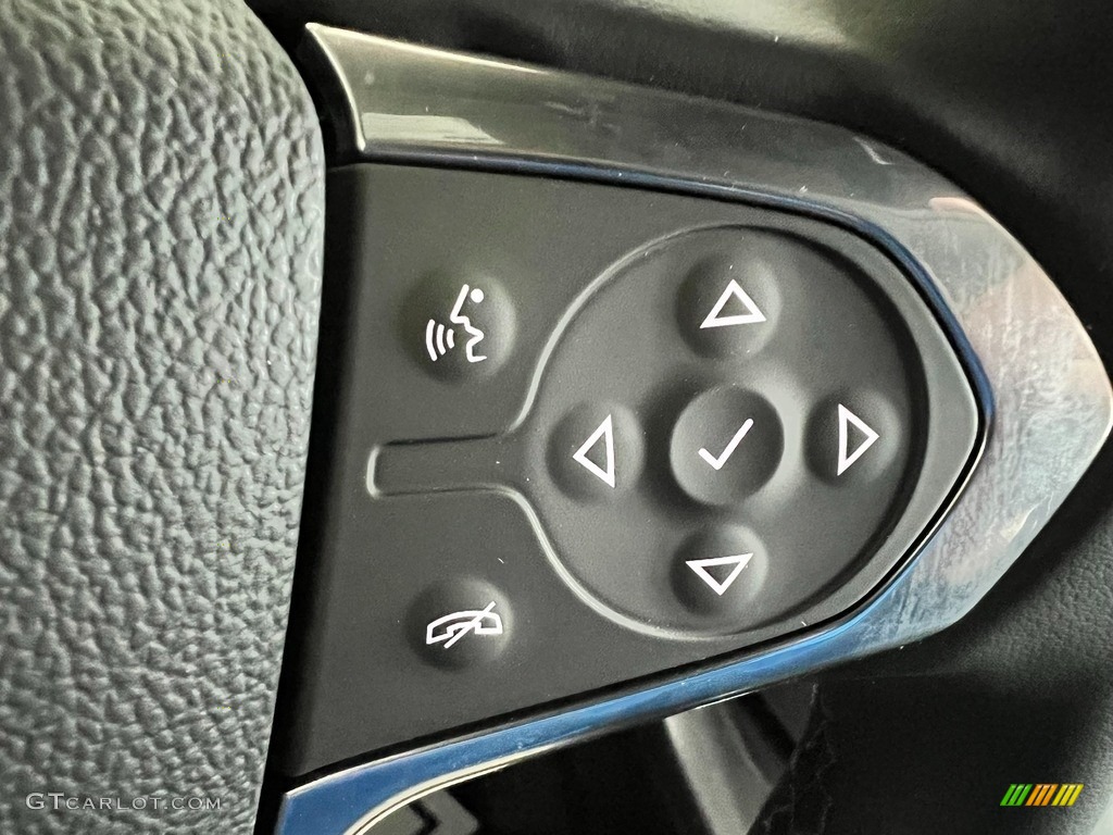 2023 Chevrolet Traverse LT Steering Wheel Photos