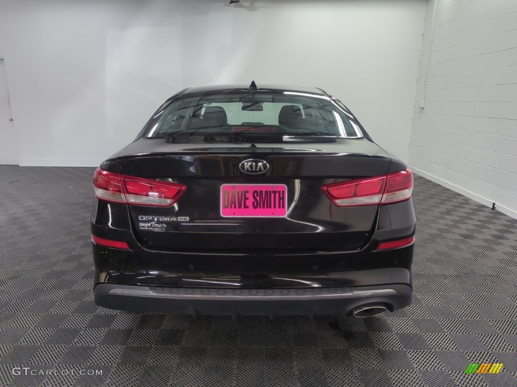 2020 Optima LX - Black / Black photo #4