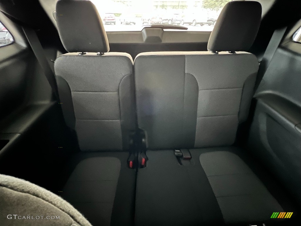 2023 Traverse LT - Black Cherry Metallic / Jet Black photo #26