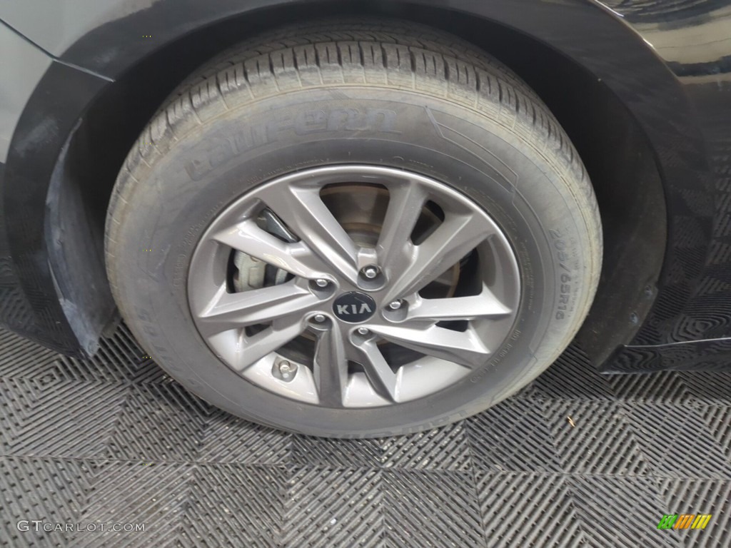 2020 Kia Optima LX Wheel Photo #146610192