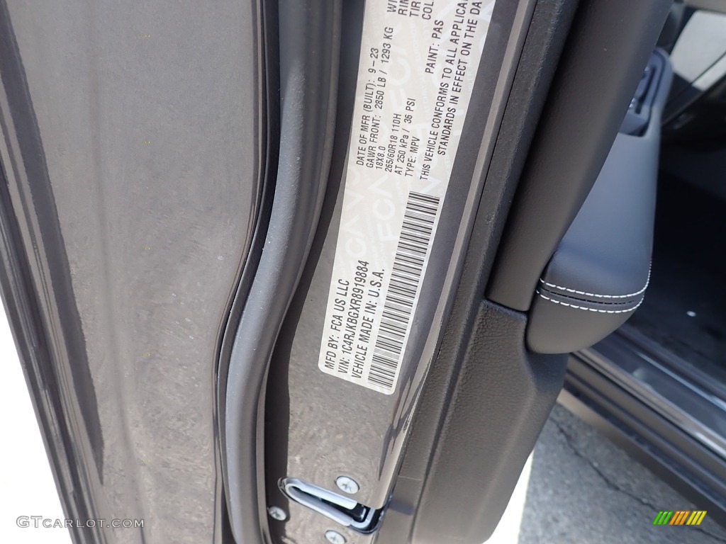 2024 Grand Cherokee Color Code PAS for Baltic Gray Metallic Photo #146610233