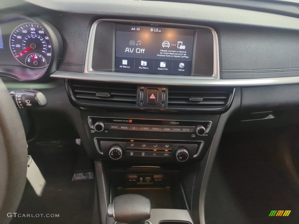 2020 Kia Optima LX Controls Photos