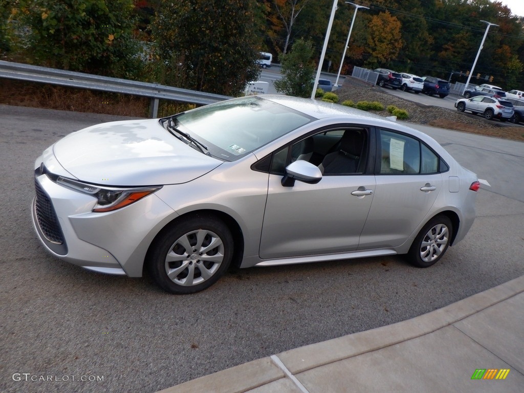 Classic Silver Metallic 2020 Toyota Corolla LE Exterior Photo #146610487