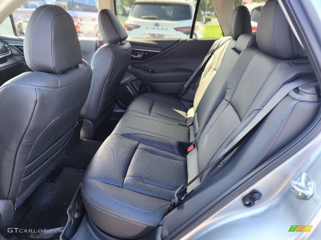 2024 Subaru Outback Limited Rear Seat Photo #146610587
