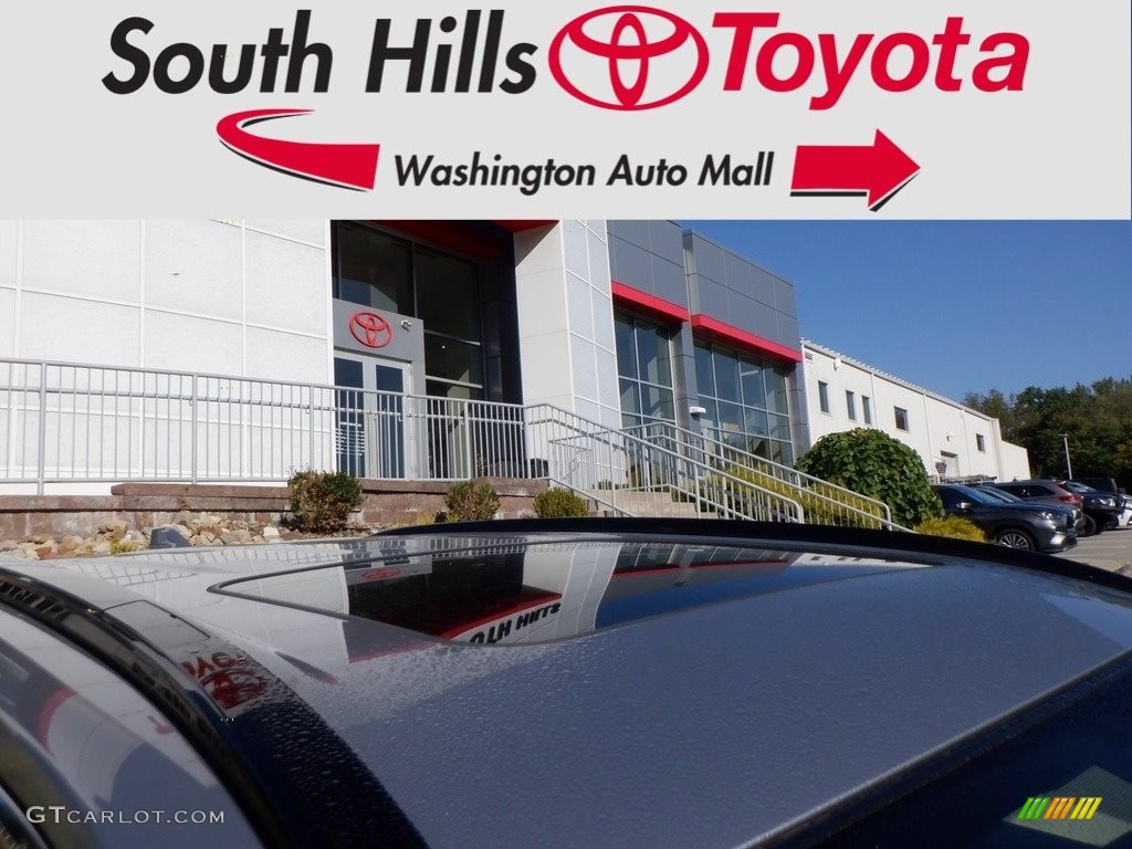 2020 RAV4 XLE Premium AWD - Silver Sky Metallic / Black photo #3