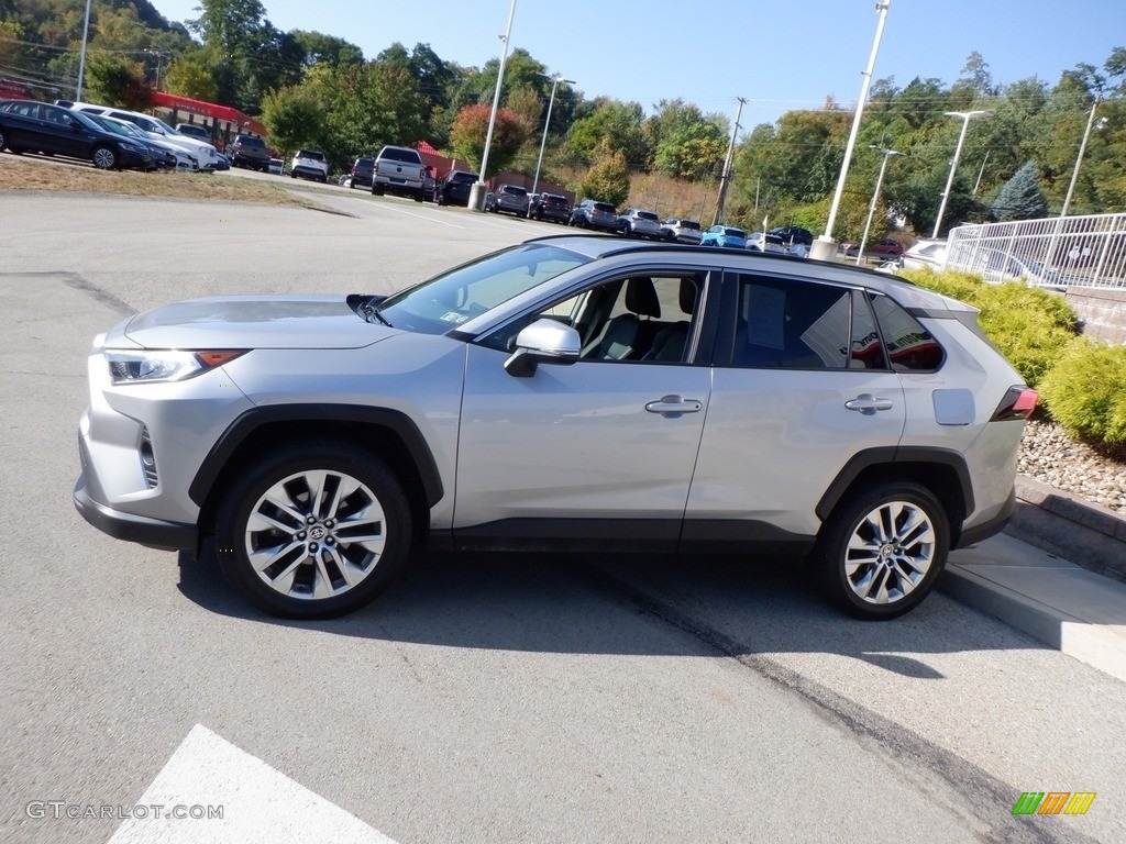 2020 RAV4 XLE Premium AWD - Silver Sky Metallic / Black photo #7